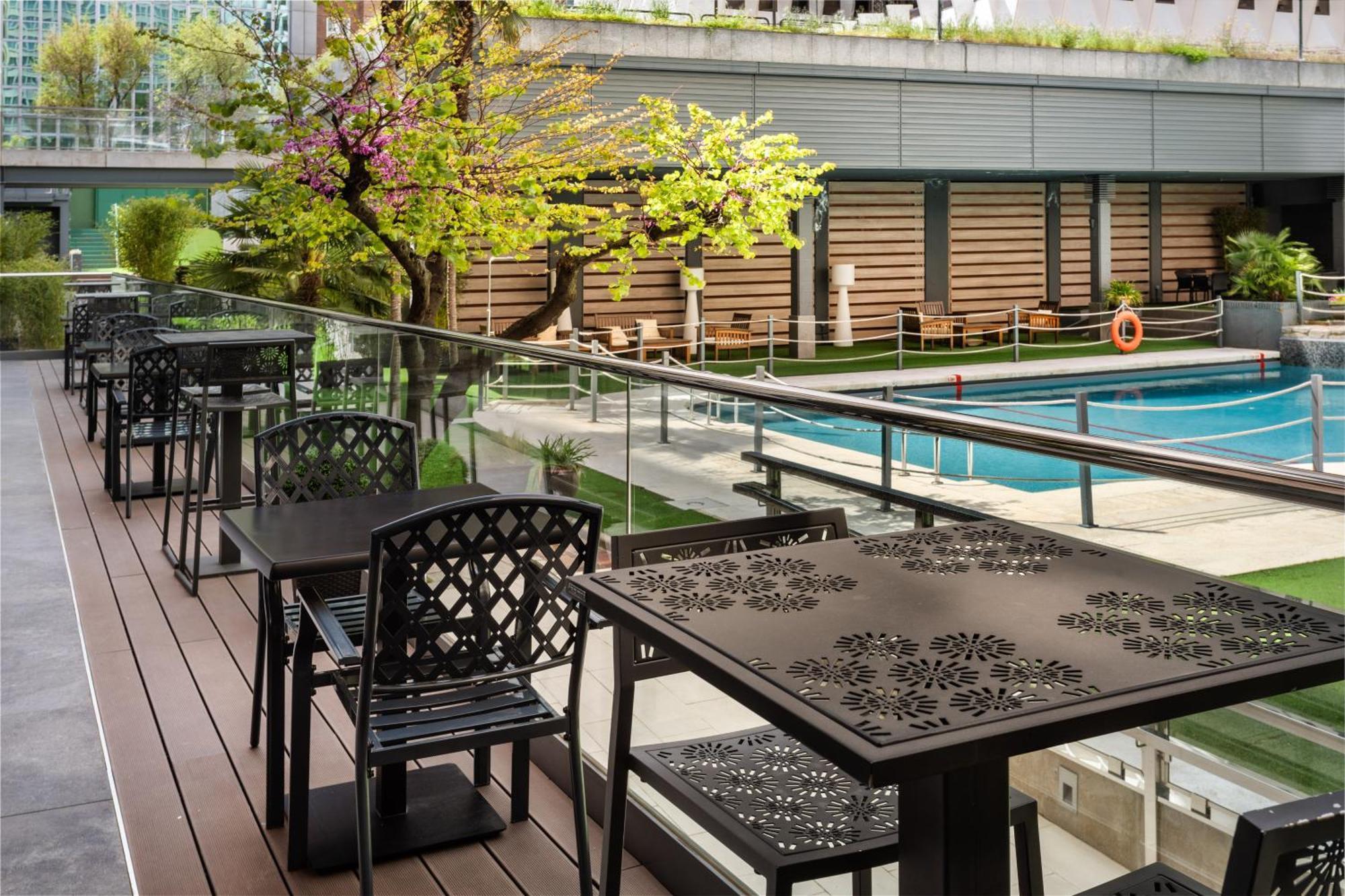 Meliá Castilla 4*