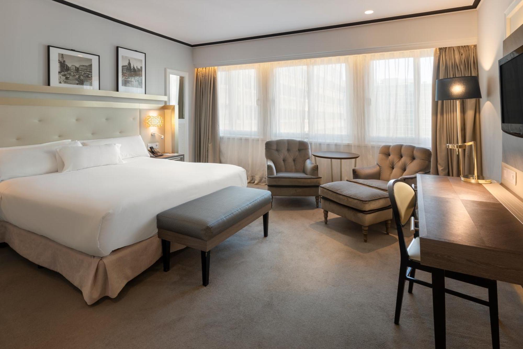 Meliá Castilla Hotel